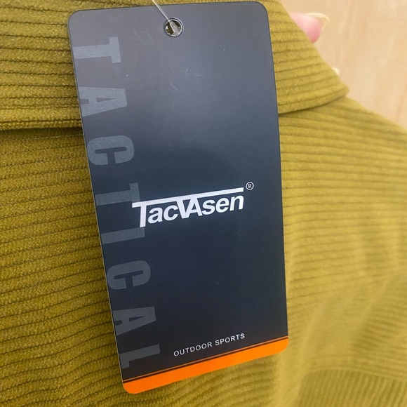 Green outdoor shirt - Picture 7 of 9